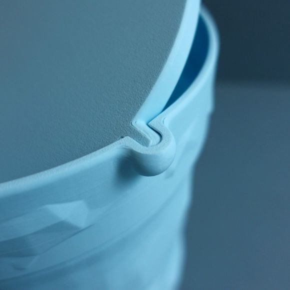 Gazzaladra Trash Can Glitch | Retro | Home Decor | FREE SHIPPING!!! - Picture 4 of 5